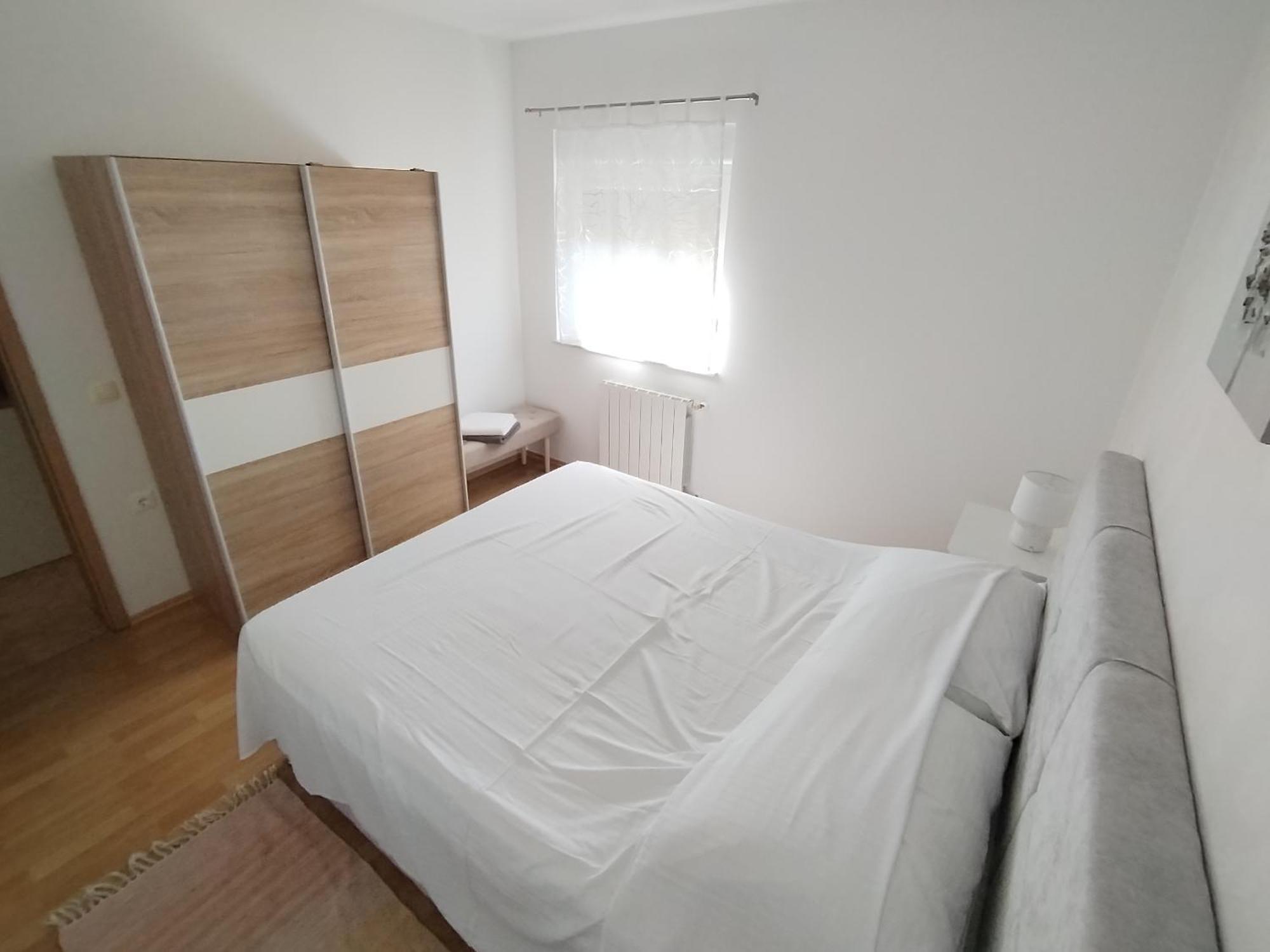 Bartol Apartment