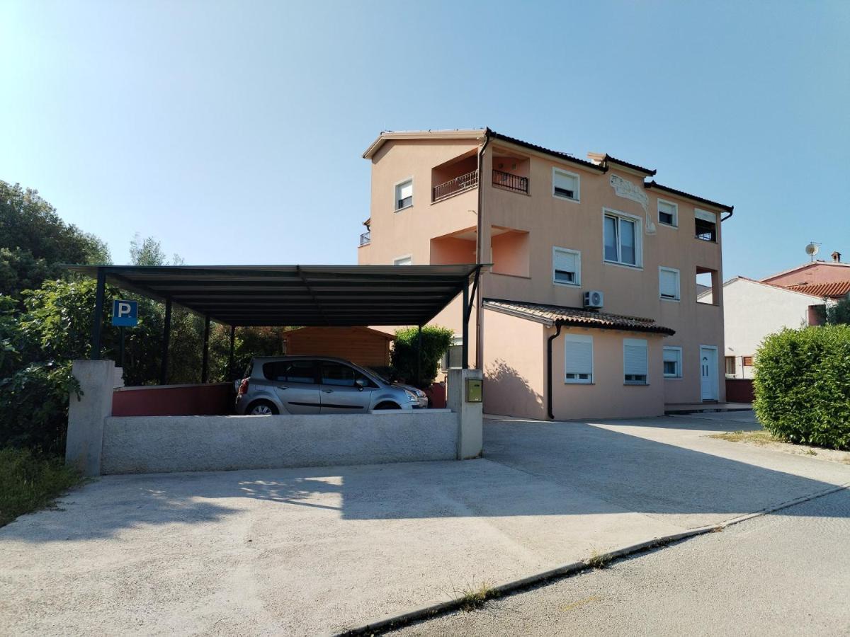 Apartment Bartol *