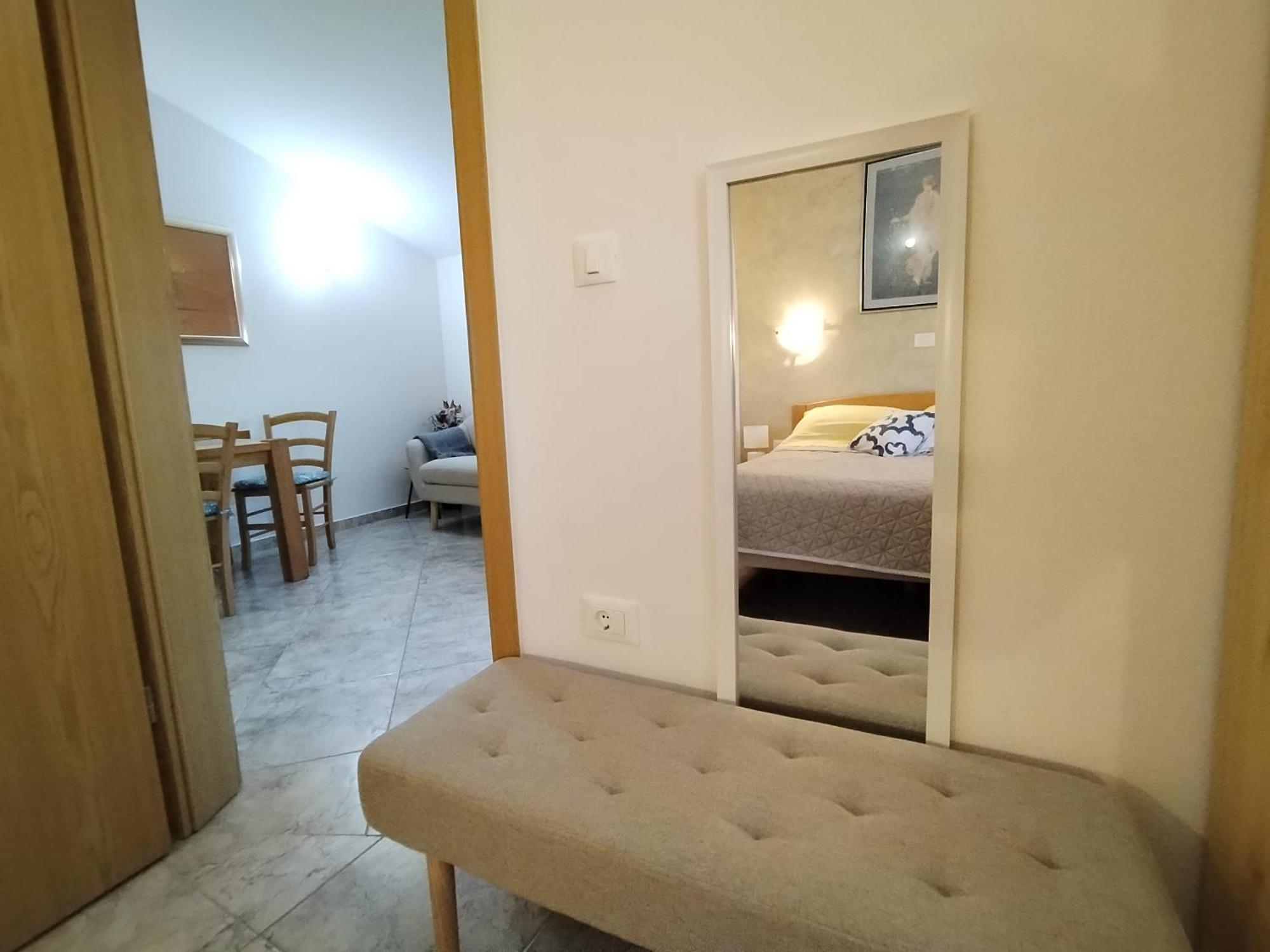 Bartol Apartment