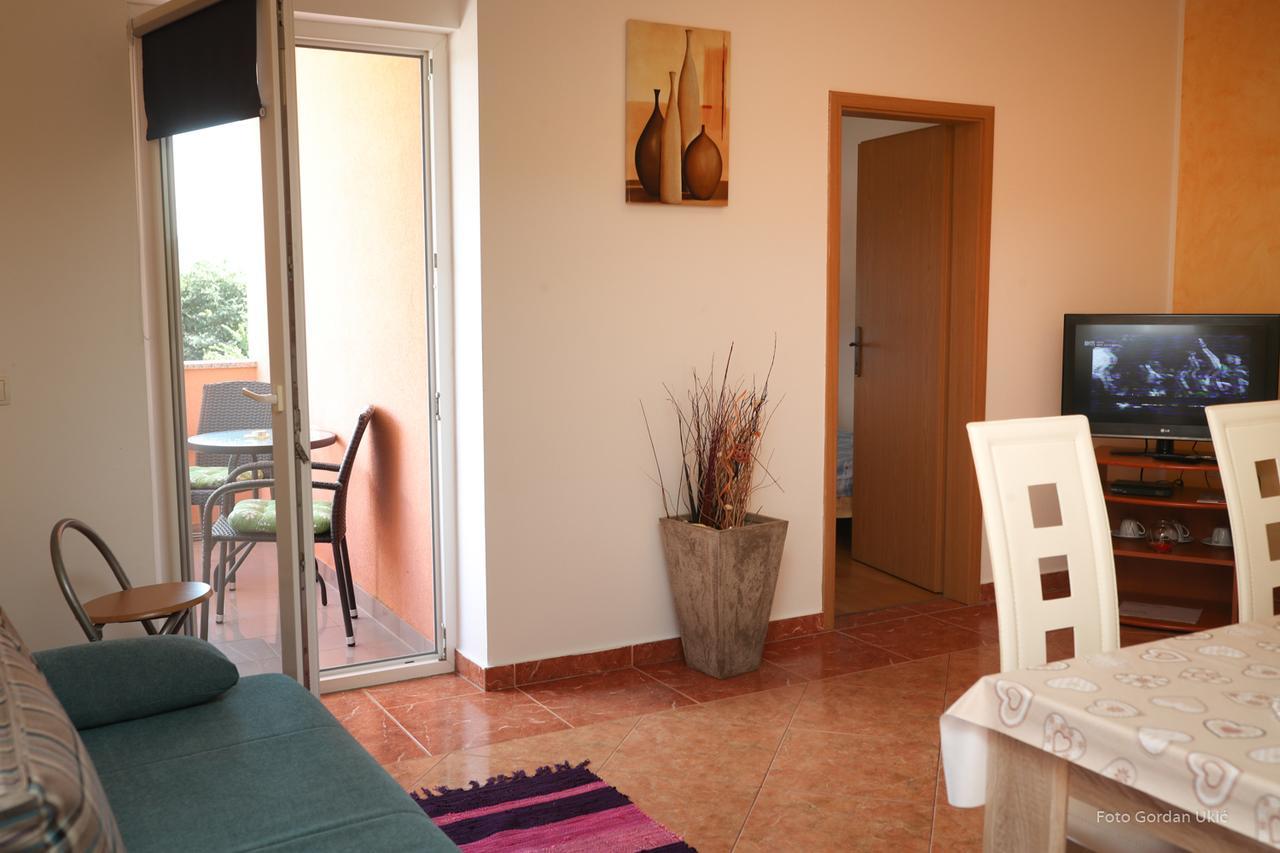 Bartol Apartment *